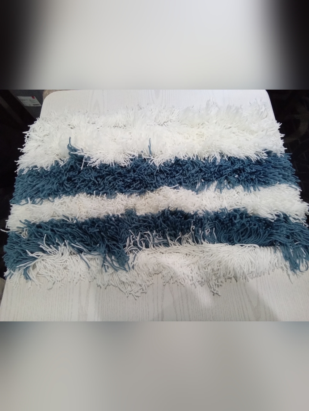 Striped Shaggy Rug - White and Blue